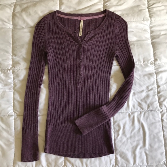 Purple Aeropostale ribbed sweater. Medium. - Picture 2 of 4
